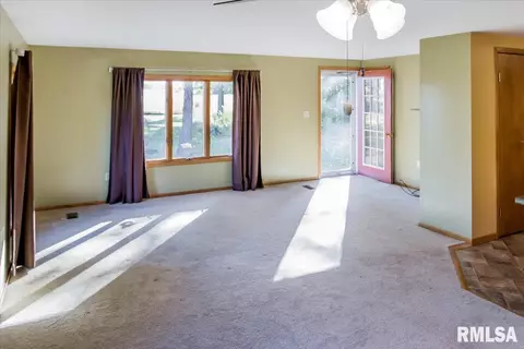 2135 County Road 900 E Rd, Lowpoint, IL 61545 photo 13