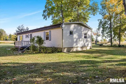 2135 County Road 900 E Rd, Lowpoint, IL 61545 photo 3