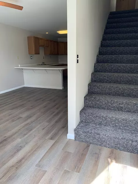 527 W Murray St, Macomb, IL 61455 photo 3