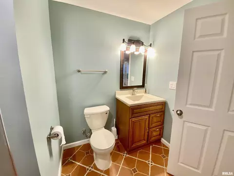5616 W Barberry Ct, Edwards, IL 61528 photo 37