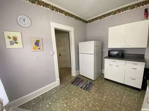 320 N Sherman Ave, Macomb, IL 61455 photo 18