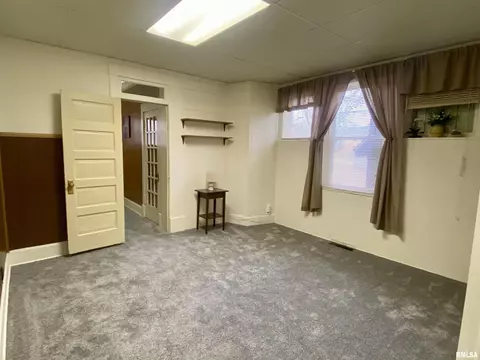320 N Sherman Ave, Macomb, IL 61455 photo 22