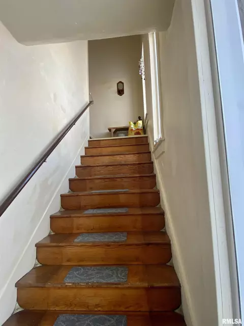 320 N Sherman Ave, Macomb, IL 61455 photo 54
