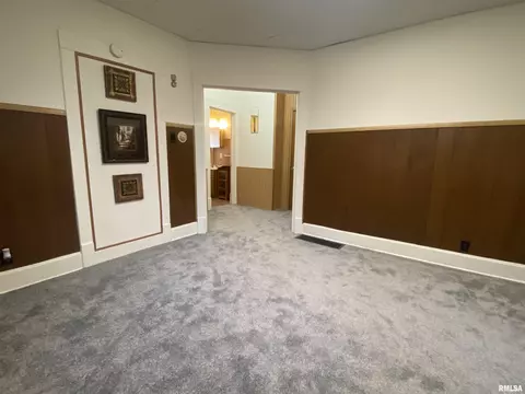 320 N Sherman Ave, Macomb, IL 61455 photo 24