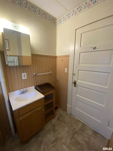 320 N Sherman Ave, Macomb, IL 61455 photo 29
