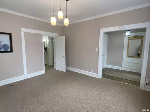 320 N Sherman Ave, Macomb, IL 61455 photo 12