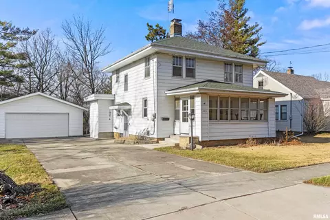 808 S Vennum St, Eureka, IL 61530 photo 1