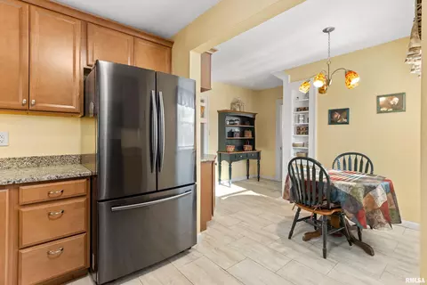 808 S Vennum St, Eureka, IL 61530 photo 25