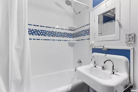 808 S Vennum St, Eureka, IL 61530 photo 30