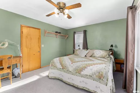 808 S Vennum St, Eureka, IL 61530 photo 28