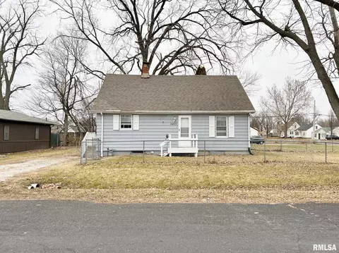 2409 W Albany Ave, Peoria, IL 61604