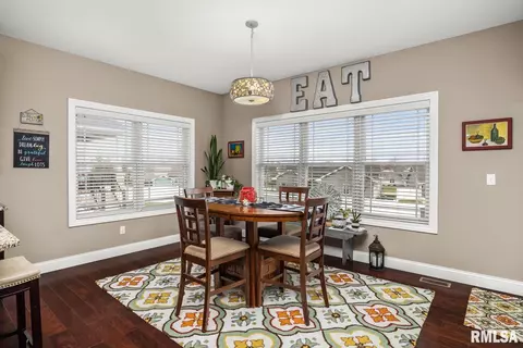 1203 Hampton Rd, Washington, IL 61571 photo 11