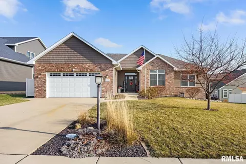 1203 Hampton Rd, Washington, IL 61571 photo 1