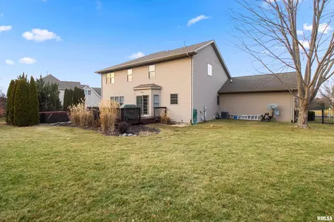 11513 N Bristol Dr, Dunlap, IL 61525 photo 2