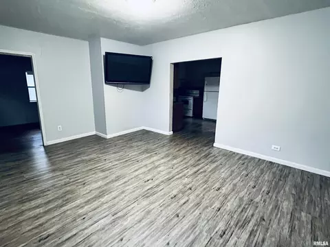1340 E Pierce St, Macomb, IL 61455 photo 14