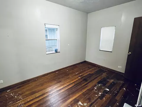 1340 E Pierce St, Macomb, IL 61455 photo 12