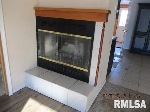 1127 Main St, Henry, IL 61537 photo 16