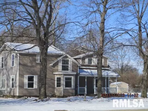 1127 Main St, Henry, IL 61537 photo 1