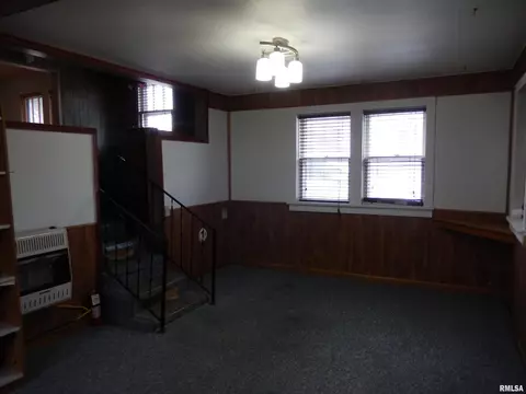 1208 E Carroll St, Macomb, IL 61455 photo 12