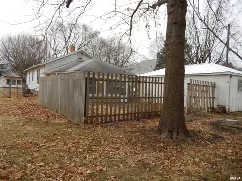 1208 E Carroll St, Macomb, IL 61455 photo 26