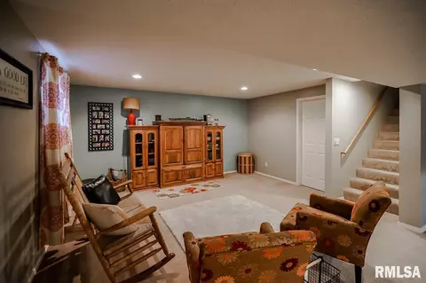 1402 Tralee Ln, Bloomington, IL 61704 photo 42