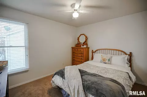 1402 Tralee Ln, Bloomington, IL 61704 photo 34