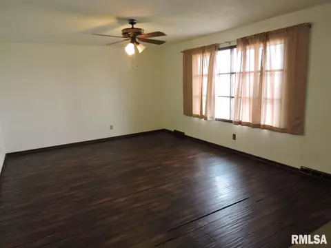 10294 W Lake Camelot Dr, Mapleton, IL 61547 photo 7