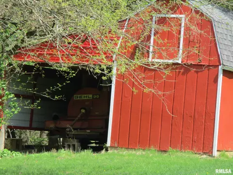 344 Grebner Rd, Metamora, IL 61548 photo 13