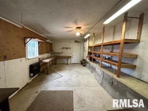 16250 E Cherokee Rd, Cuba, IL 61427 photo 27