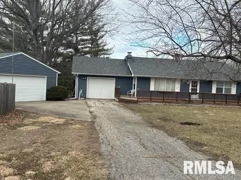 16250 E Cherokee Rd, Cuba, IL 61427 photo 3