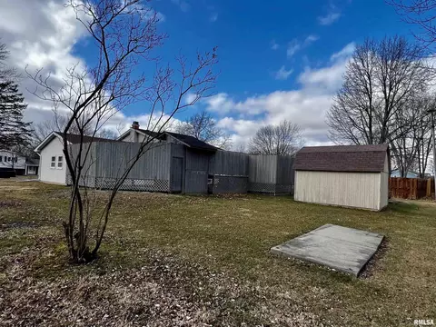1154 Stacy Ln, Macomb, IL 61455 photo 30