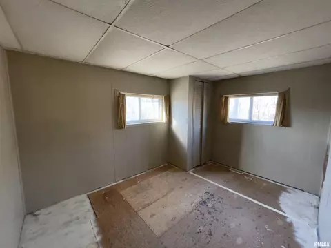 417 W Kauffman St, Congerville, IL 61729 photo 20