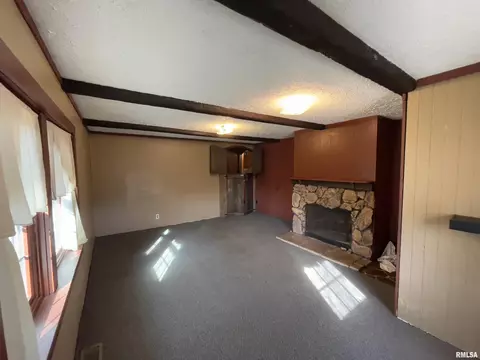 417 W Kauffman St, Congerville, IL 61729 photo 11