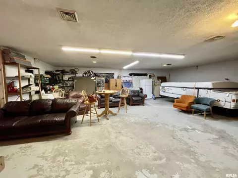417 W Kauffman St, Congerville, IL 61729 photo 15