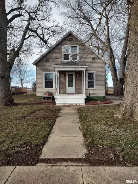 217 Sayre St, Green Valley, IL 61534