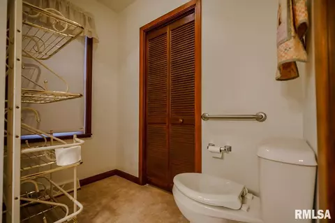707 S Main St, Eureka, IL 61530 photo 19