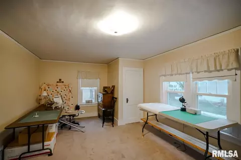 707 S Main St, Eureka, IL 61530 photo 27