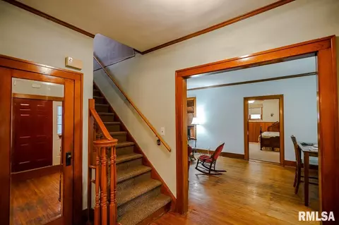 707 S Main St, Eureka, IL 61530 photo 4