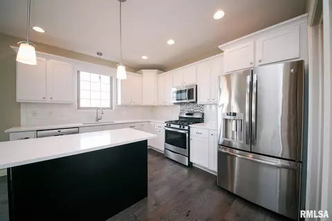 2919 W School St, Dunlap, IL 61525 photo 18