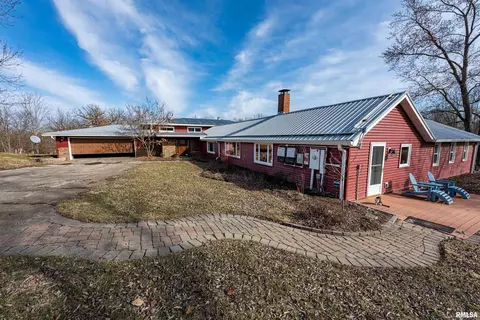 8309 N Switzer Rd, Brimfield, IL 61517