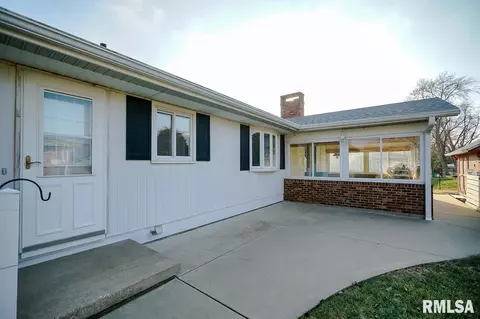 1067 E Monroe St, Morton, IL 61550 photo 40