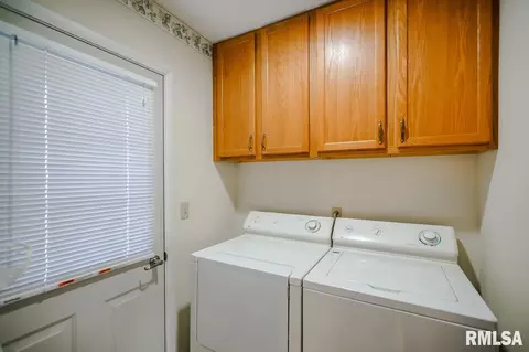 1067 E Monroe St, Morton, IL 61550 photo 14