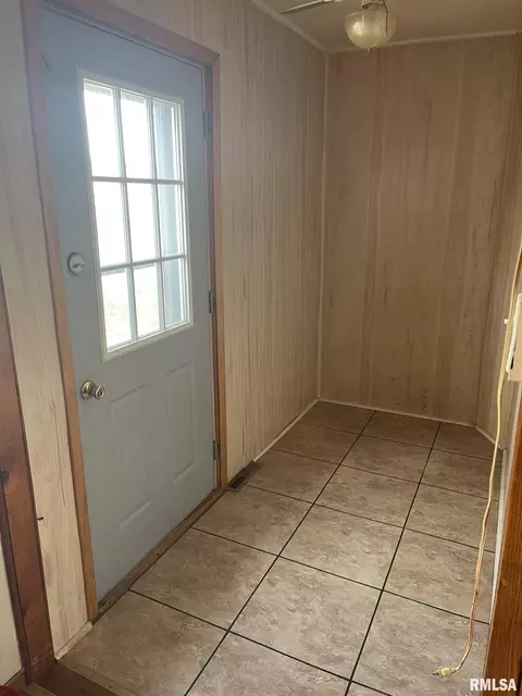 5498 S County Rd, Alpha, IL 61413 photo 15