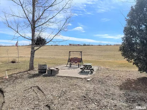 5498 S County Rd, Alpha, IL 61413 photo 32