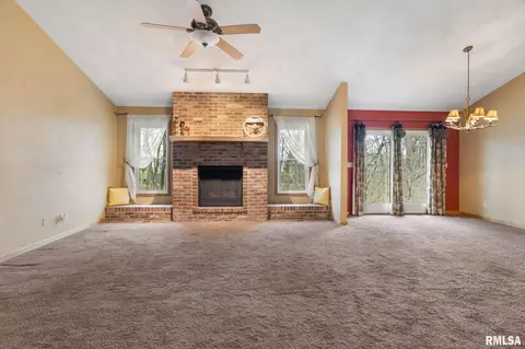 10021 W Sapphire Dr, Mapleton, IL 61547 photo 8