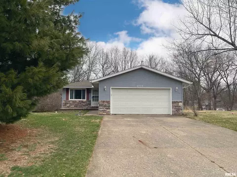 4724 S Queen Aleta Ct, Mapleton, IL 61547 photo 1