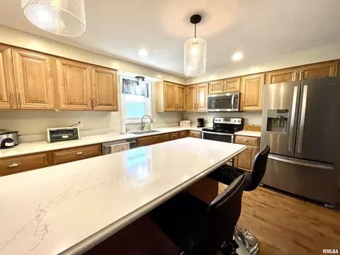 4724 S Queen Aleta Ct, Mapleton, IL 61547 photo 11