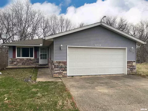 4724 S Queen Aleta Ct, Mapleton, IL 61547 photo 2