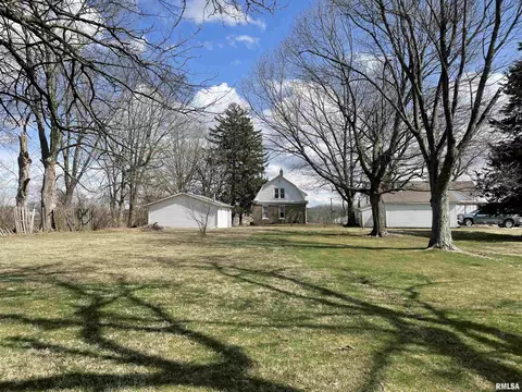 606 N Main St, Eureka, IL 61530 photo 15