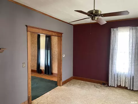 606 N Main St, Eureka, IL 61530 photo 29